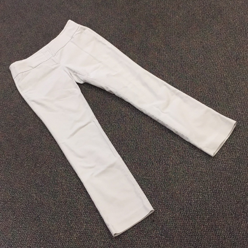 New York & Company Tan Stretch Pants, Size  4 🖤
